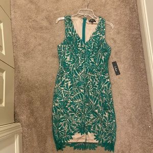 Green Lulus Dress- size M.